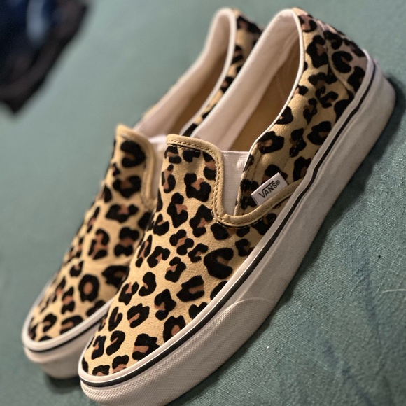 Vans Shoes - Cheetah print slip on Vans - unisex Men’s 6 Women’s 7.5
